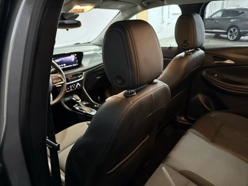 Used 2025 Buick Encore GX Preferred image 28