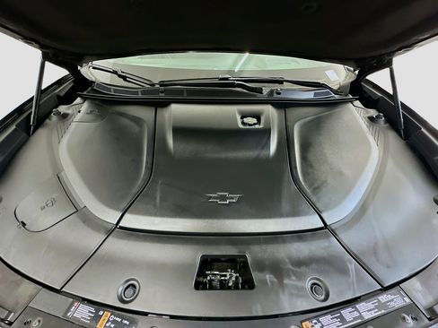 Used 2024 Chevrolet Blazer EV LT AWD/4WD image 36