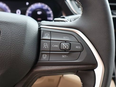 New 2025 Jeep Grand Cherokee Limited image 15