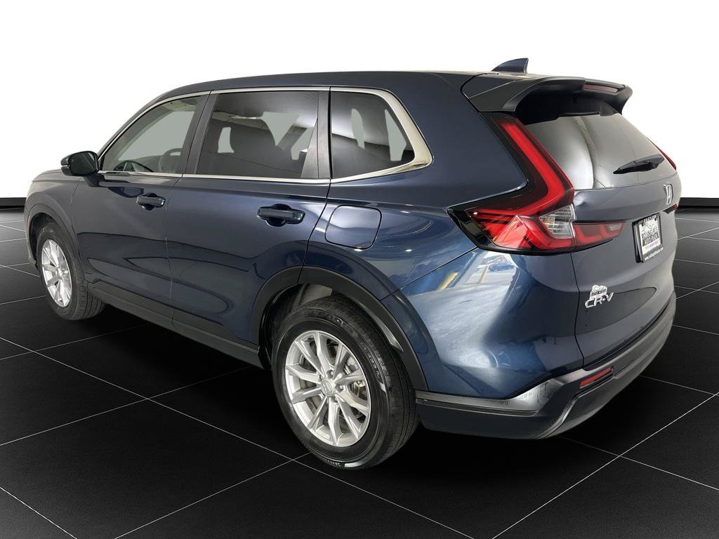 Used 2025 Honda CR-V EX image 3