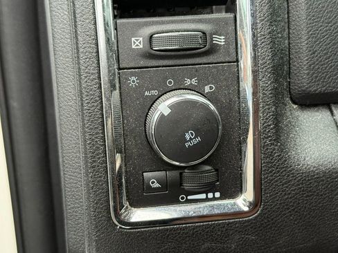 Used 2017 RAM 1500 Laramie Longhorn image 12