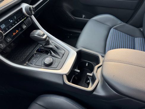 Certified 2025 Toyota RAV4 XSE AWD/4WD image 26