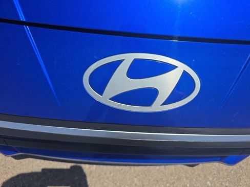 Used 2024 Hyundai Elantra SEL FWD image 23