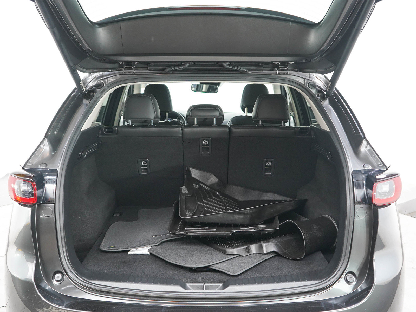Used 2025 MAZDA CX-5 AWD 2.5 S w/ Preferred Package image 15