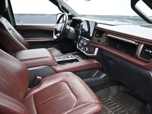 Used 2022 Ford Expedition Max Limited AWD/4WD image 17