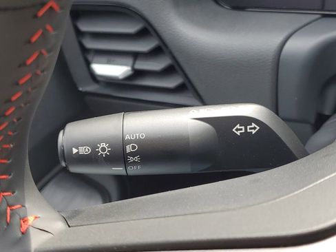 New 2026 Nissan Sentra SR w/ SR Premium Package FWD image 18