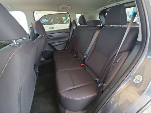 Used 2024 Nissan Rogue S FWD image 26