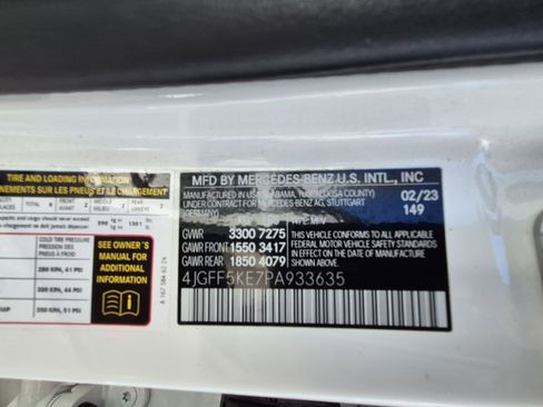 Used 2023 Mercedes-Benz GLS 450 4MATIC image 37