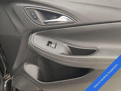 Used 2023 Buick Encore GX Select w/ Sport Touring Package FWD image 12