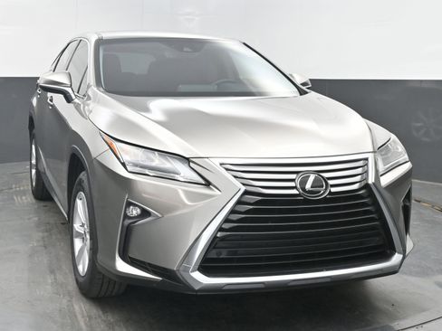 Used 2017 Lexus RX 350 FWD image 2
