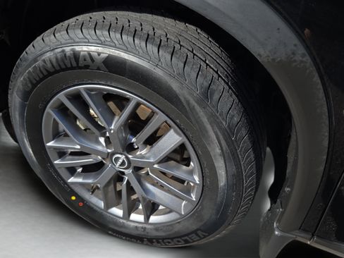 Used 2023 Nissan Rogue S FWD image 29