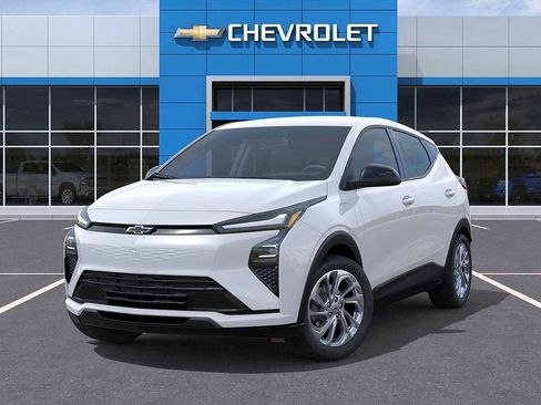 New 2027 Chevrolet Bolt LT image 7