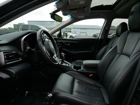 Used 2021 Subaru Outback Limited AWD/4WD image 31