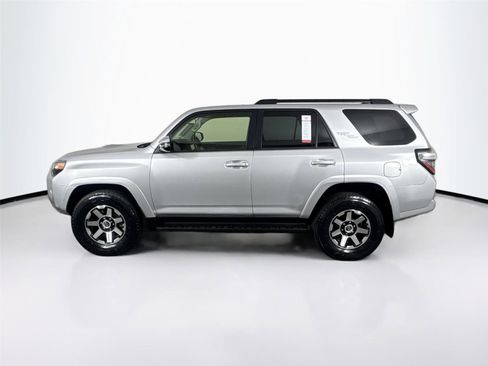 Certified 2024 Toyota 4Runner TRD Off-Road Premium image 13