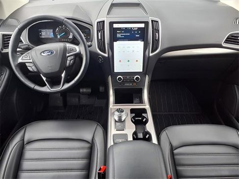 Used 2023 Ford Edge SEL w/ Convenience Package image 16