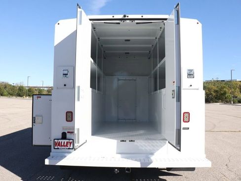 New 2026 Ford E-350 and Econoline 350 Super Duty w/ Power Equipment Group RWD image 22