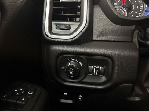 New 2026 RAM 1500 Big Horn AWD/4WD image 13
