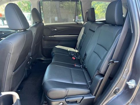 Used 2021 Honda Pilot Special Edition image 8