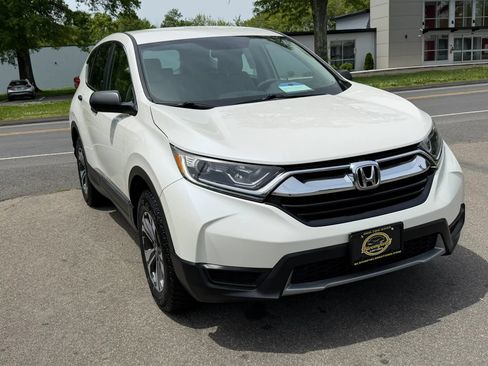 Used 2017 Honda CR-V LX image 3