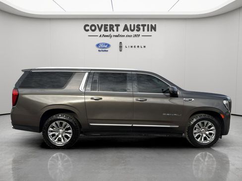 Used 2021 GMC Yukon XL Denali image 6
