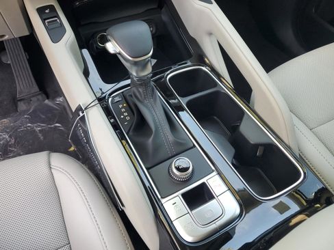 New 2025 Kia Telluride S image 16