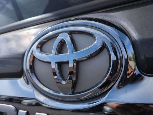 Certified 2020 Toyota 4Runner Limited AWD/4WD image 31