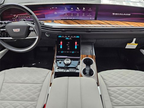 New 2026 Cadillac Escalade Platinum Sport w/ LPO, ONYX Package AWD/4WD image 47