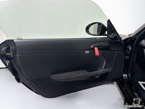 Used 2011 Porsche Boxster Spyder image 14