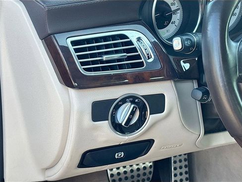 Used 2016 Mercedes-Benz CLS 550 4MATIC image 10