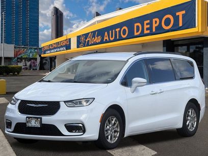 Used 2022 Chrysler Pacifica Touring-L