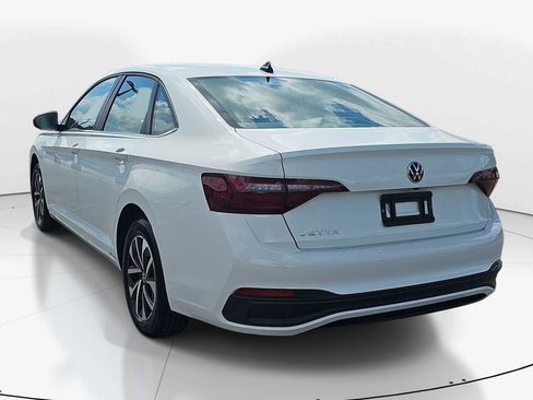 Used 2024 Volkswagen Jetta S FWD image 8