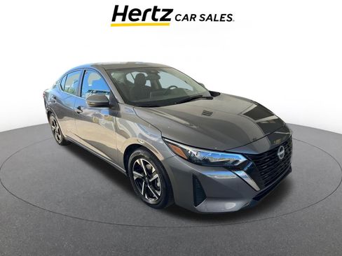 Used 2025 Nissan Sentra SV image 1