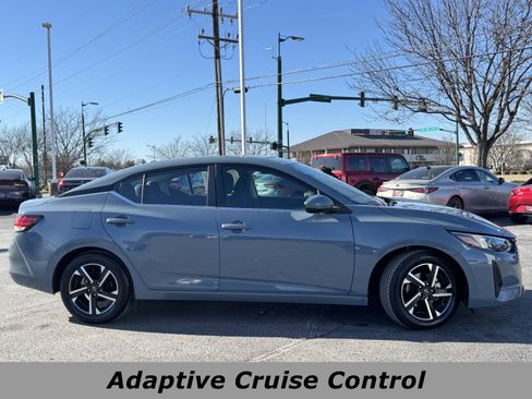 Used 2024 Nissan Sentra SV image 2