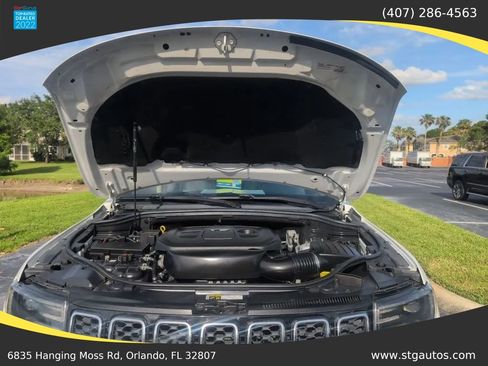 Used 2018 Jeep Grand Cherokee Limited RWD image 36