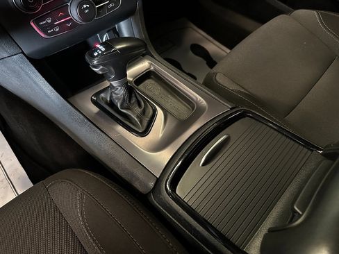 Used 2020 Dodge Charger SXT w/ Blacktop Package image 14