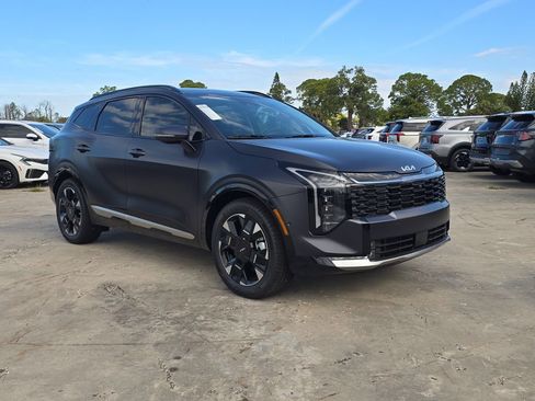 New 2026 Kia Sportage SX FWD image 2