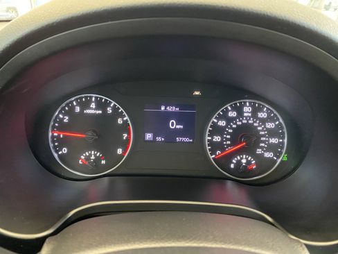 Used 2022 Kia Seltos LX image 56