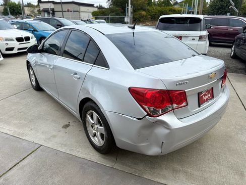 Used 2013 Chevrolet Cruze LT image 5