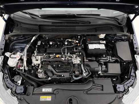 Used 2025 Toyota Corolla LE FWD image 23