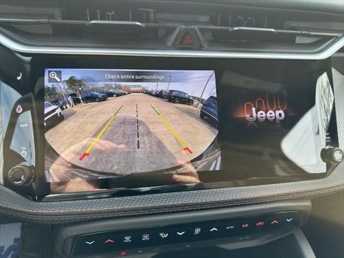 New 2026 Jeep Cherokee Limited image 38