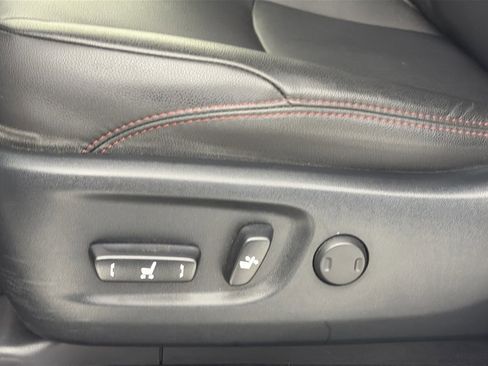 Used 2023 Toyota 4Runner TRD Off-Road Premium image 26