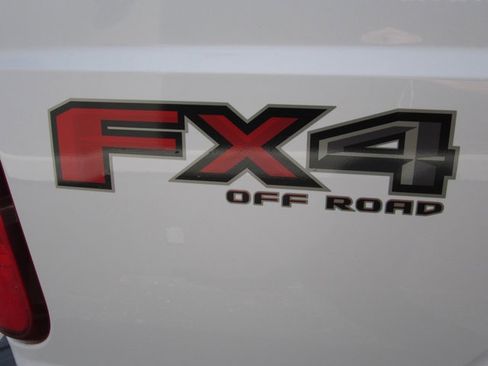 Used 2016 Ford F250 XL w/ Power Equipment Group image 31