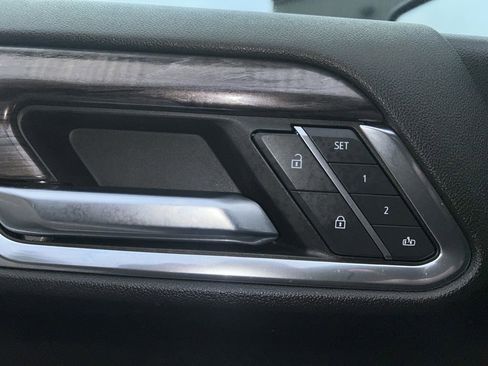 Used 2023 Chevrolet Silverado 1500 LTZ image 22