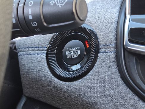 Used 2023 Jeep Compass Sport image 24