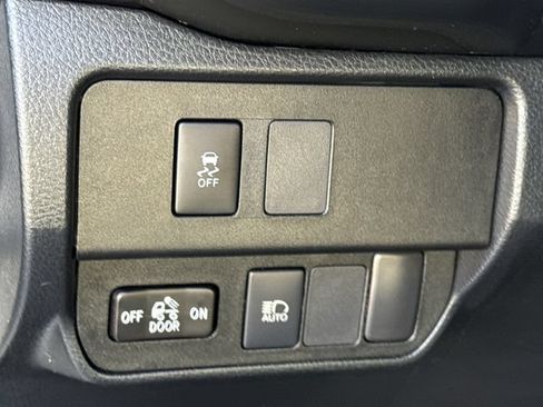 Used 2021 Toyota Tacoma SR w/ SR Convenience Package RWD image 21