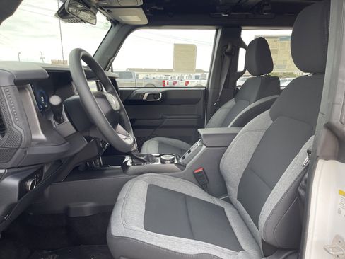 New 2025 Ford Bronco 4-Door w/ Sasquatch Package image 34