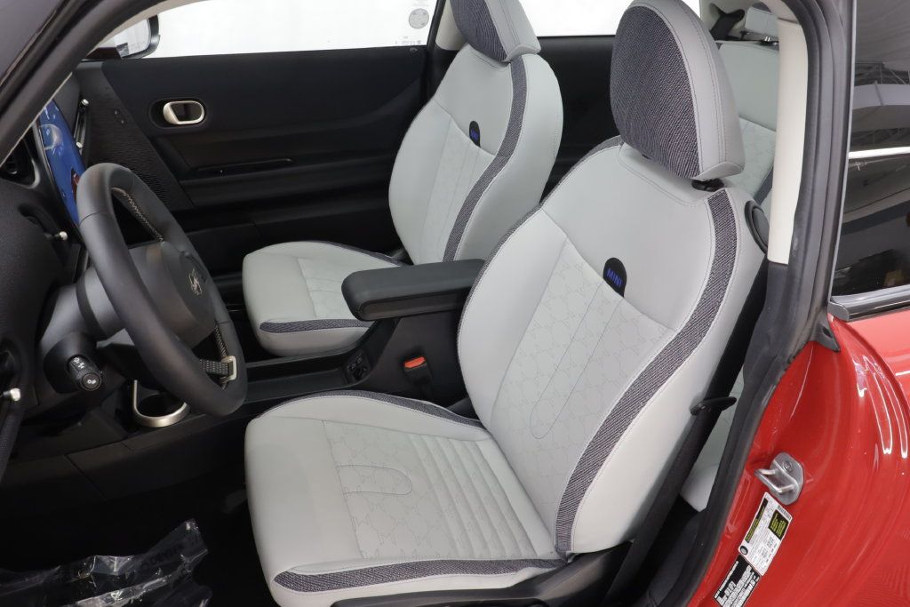 Certified 2026 MINI Cooper 2-Door Hardtop FWD image 12