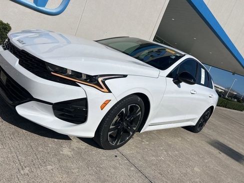 Used 2023 Kia K5 GT-Line w/ GT-Line Premium Package image 4