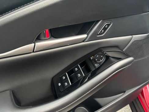 Certified 2025 MAZDA CX-30 AWD 2.5 S w/ Select Sport Pkg image 18