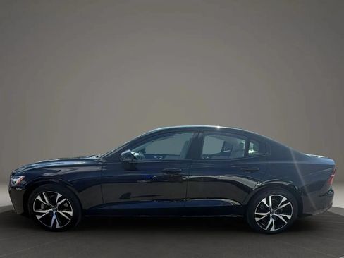 Used 2023 Volvo S60 B5 Plus AWD/4WD image 7